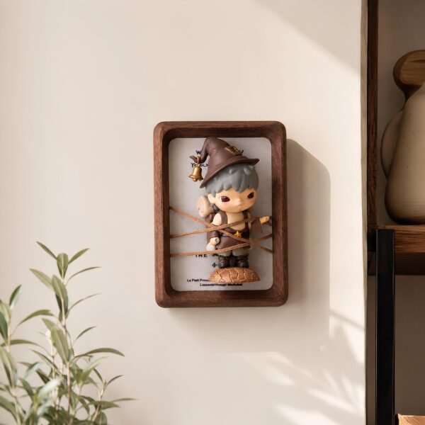 Curio Frame — Mini Figure Display Frame